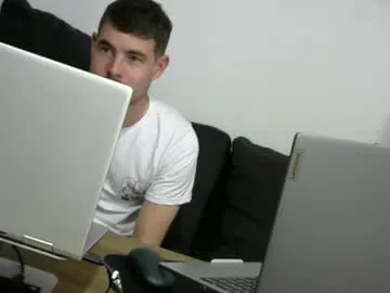 EvanyaRose – webcam model profile photo Image 12