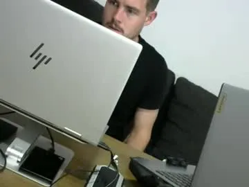 EvanyaRose – webcam model profile photo Image 13