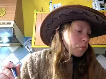 emilywarren296 – webcam model profile photo Image 2