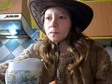 emilywarren296 – webcam model profile photo Image 3