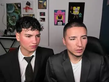 lau__1 – webcam model profile photo Image 16