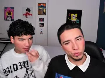 lau__1 – webcam model profile photo Image 7