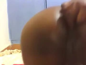 petites_perles – webcam model profile photo Image 1