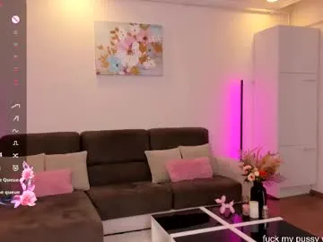 shreya_0 – webcam model profile photo Image 2