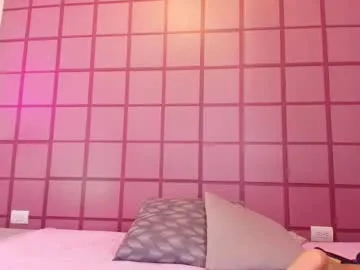 honeyyykate cam session Image 8