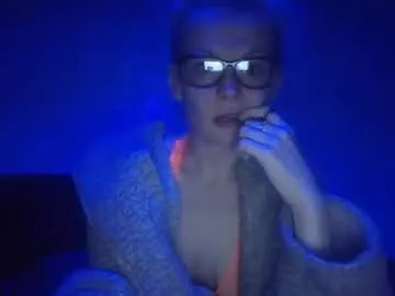 twofiresouls – webcam model profile photo Image 2