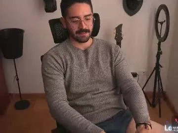 emiliacouple – webcam model profile photo Image 8