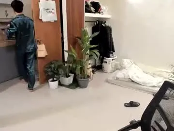 AmyCruize – webcam model profile photo Image 2