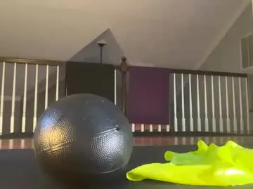 EmiliaWalker – webcam model profile photo Image 16