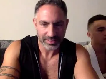 mae_nathan – webcam model profile photo Image 9