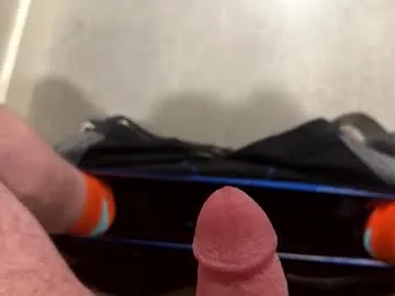 EmiliaWalker – webcam model profile photo Image 14