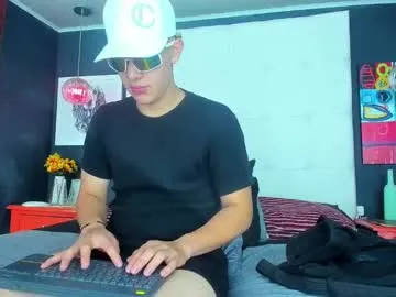 saanvi_indian – webcam model profile photo Image 4