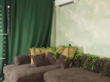 kaliffa_zoe – webcam model profile photo Image 2