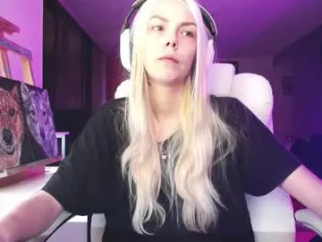 KimRoberth – webcam model profile photo Image 16