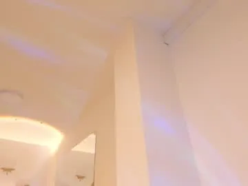 puneripiya – webcam model profile photo Image 11