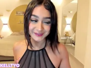 puneripiya – webcam model profile photo Image 9