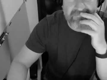 lolaa_darling – webcam model profile photo Image 15