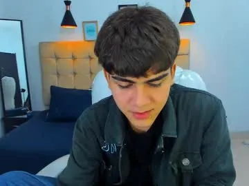 sara_connde – webcam model profile photo Image 7