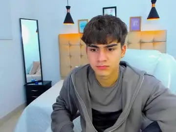 sara_connde – webcam model profile photo Image 8