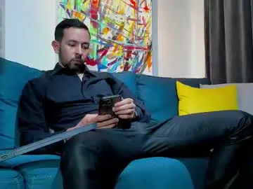 LiliDavison cam session Image 6