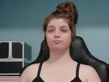 MalloryShaw – webcam model profile photo Image 4