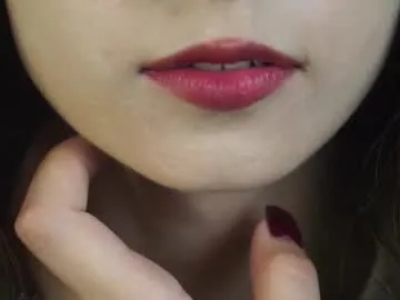 MartinaLeen cam session Image 2