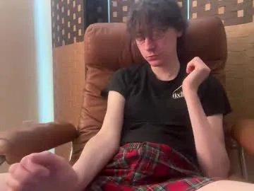 delilah_blazee – webcam model profile photo Image 3