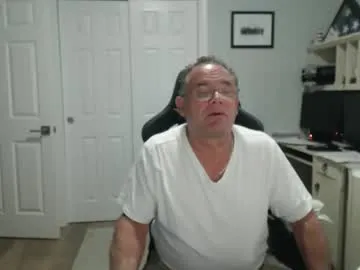 golden_girl_house – webcam model profile photo Image 7