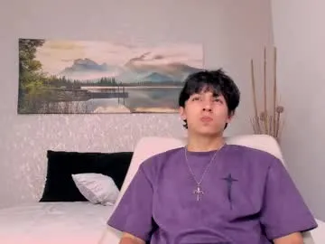 LilluCooper – webcam model profile photo Image 10