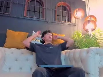 LilluCooper – webcam model profile photo Image 3