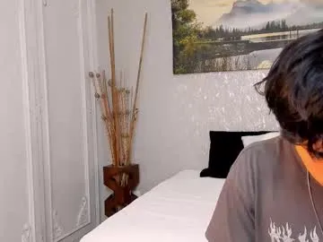 LilluCooper – webcam model profile photo Image 9