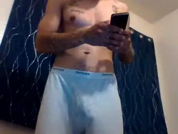 uncut_papi1989 – webcam model profile photo