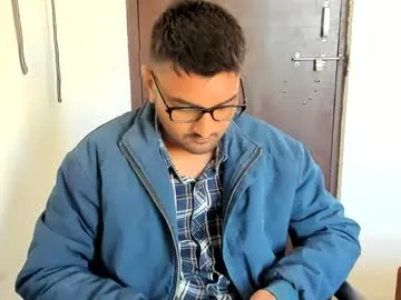 uncutraja – webcam model profile photo