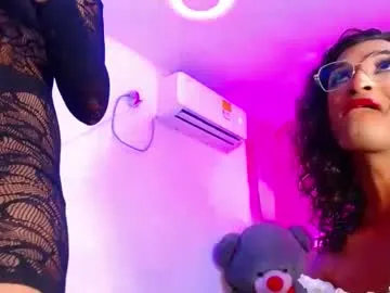 kathariine – webcam model profile photo Image 7