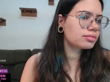 beaute_fatale – webcam model profile photo Image 18