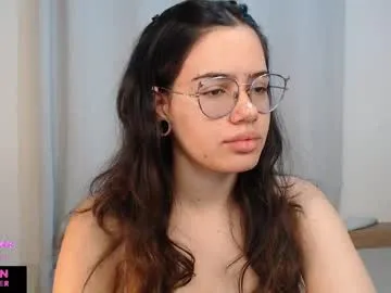 beaute_fatale – webcam model profile photo Image 2