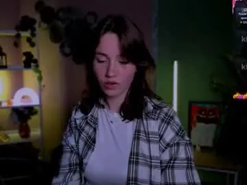 mina_moons – webcam model profile photo Image 4