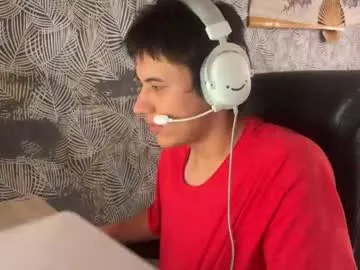 sofiakhanxo – webcam model profile photo Image 7