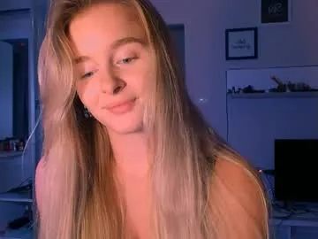 iamsomeone1234 – webcam model profile photo Image 13