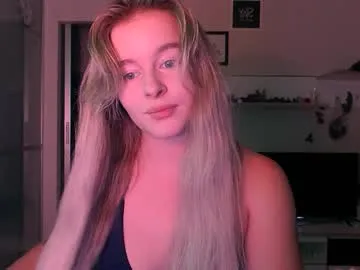 iamsomeone1234 – webcam model profile photo Image 18