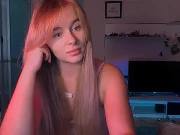 iamsomeone1234 – webcam model profile photo Image 19