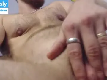 il_undercover – webcam model profile photo Image 17