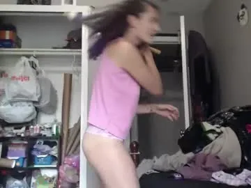 DelliaSmith – webcam model profile photo Image 16