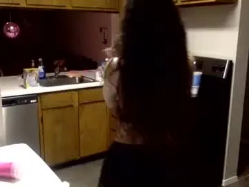 keranimaralaa33409304290 – webcam model profile photo Image 11