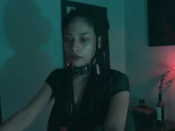 pureannuals – webcam model profile photo Image 10