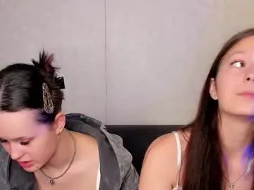 Adara – webcam model profile photo Image 7