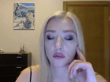 monicaflower – webcam model profile photo Image 14