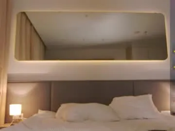 sofiakhanxo – webcam model profile photo Image 16