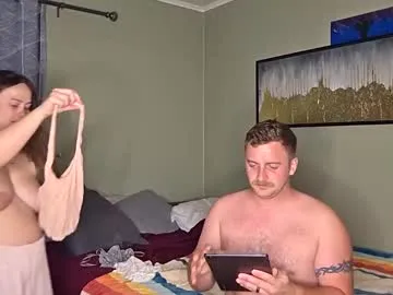 mae_nathan – webcam model profile photo Image 9