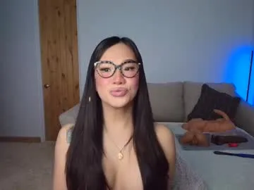 HazelLynn – webcam model profile photo Image 13